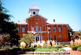 [photo, City Hall, 101 North Court St., Frederick, Maryland]